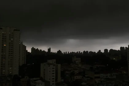 Inmet alerta para ocorrência de ciclone no Sudeste a partir de sexta