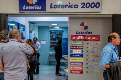 Mega-Sena acumula e prêmio principal vai para R$ 92 milhões