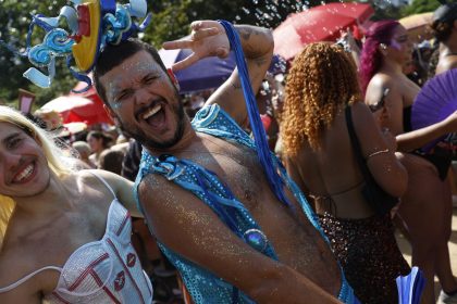 Bloco celebra diversidade e carnaval sem assédio no Rio de Janeiro