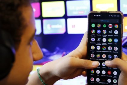 Governo derruba alta de imposto para smartphones e eletrônicos