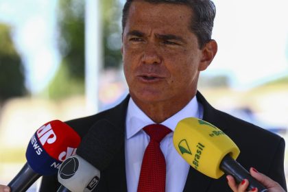 Moraes pede ao Exército manifesto sobre visita íntima a general preso