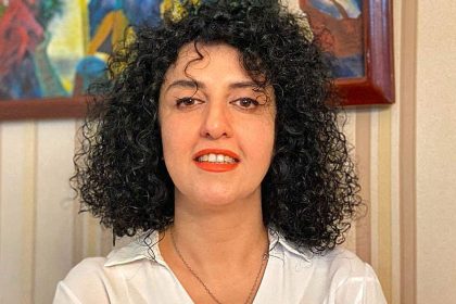 Tribunal do Irã condena Nobel da Paz a mais sete anos e meio de prisão
