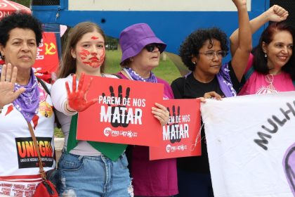 Protestos contra a violência de gênero tomam o Brasil neste 8 de março