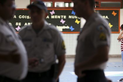 PGR dá aval a escolas cívico-militares paulistas, mas não a pagamentos