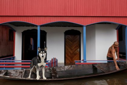 Cheia de rios amazônicos deixa 35 cidades em alerta e emergência