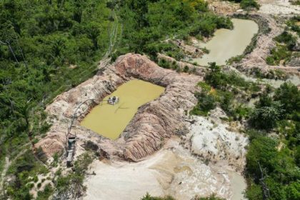 PF combate venda de diesel para garimpos ilegais em terra indígena