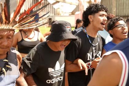 Santarém: indígenas protestam contra desestatização de hidrovias