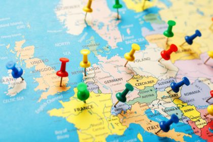 Europa apoia guerra dos EUA e Israel contra Irã; Espanha diverge
