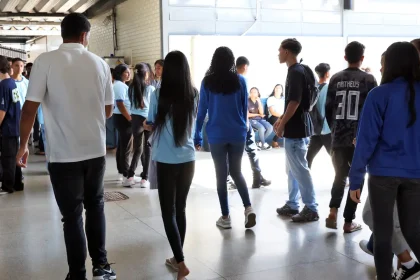 Pé-de-Meia: beneficiários nascidos em novembro e dezembro recebem hoje