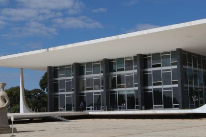 STF tem dois votos para negar novamente prisão domiciliar de Bolsonaro