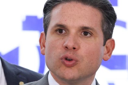 Motta diz que fim da escala 6x1 será debatida por meio de PEC