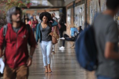 Pesquisadores defendem caminhos para gestão pública antirracista