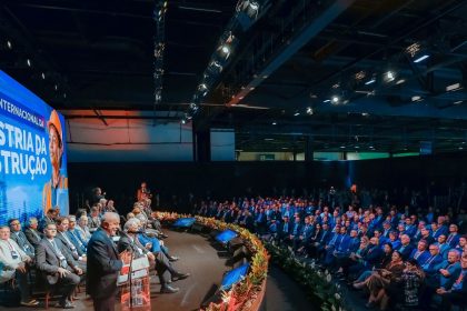 Lula sinaliza apoio a setores para redução da jornada 6x1