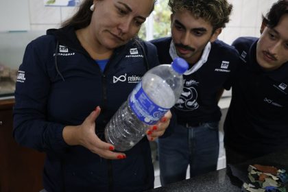 Mais de 93% dos peixes vendidos no litoral do Paraná têm microplástico